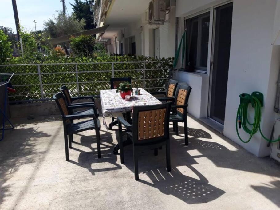 Renovated Apartment With Garden And Parking Space Peraia  Exterior photo