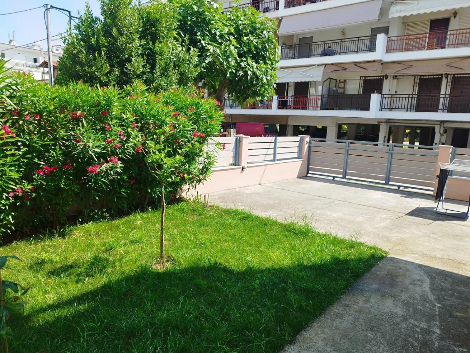 Renovated Apartment With Garden And Parking Space Peraia  Exterior photo